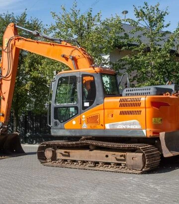 Экскаватор гусеничный DOOSAN DX 140 LC, 2018 г.в., 3694,3 м/час, б/у (5465) - фото 3