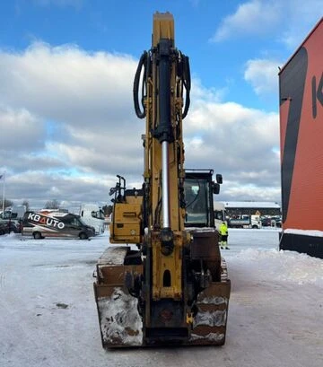 Экскаватор гусеничный Caterpillar 323 FL, 2017, г.в., 7812 м/ч, б/у - фото 3