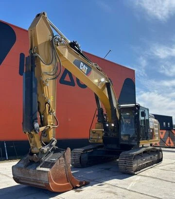 Экскаватор гусеничный Caterpillar 330 FL, 2018, г.в., 7137 м/ч, б/у - фото 3