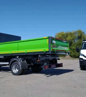 Самосвал УАК 4 т на IVECO Daily Dual Cab - фото 2