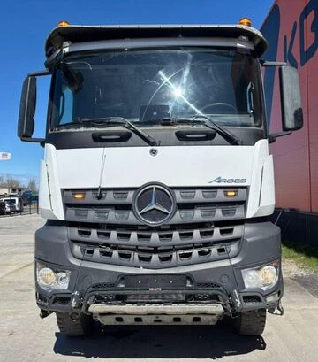 Самосвал Mercedes-Benz Arocs 3363 6x4, 2022 г.в., 360957 км, б/у - фото 2