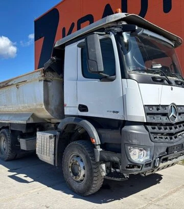 Самосвал Mercedes-Benz Arocs 3363 6x4, 2022 г.в., 360957 км, б/у - фото 3