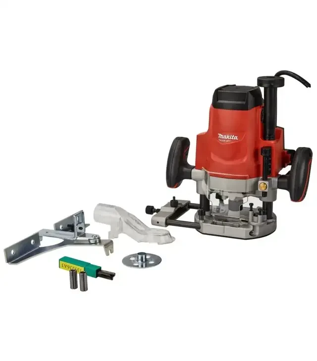 Фрезер Makita M3602