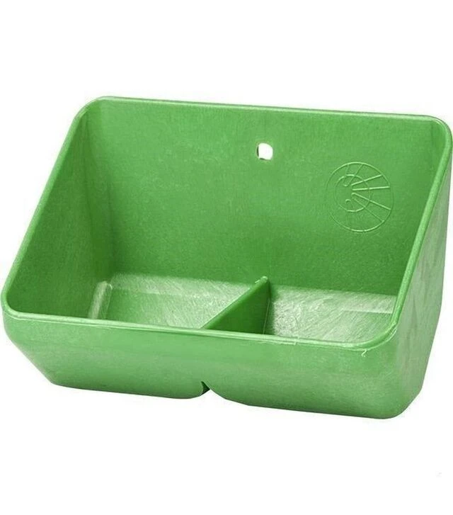 Корытце для поросят настенное 0.9 л OK Plast