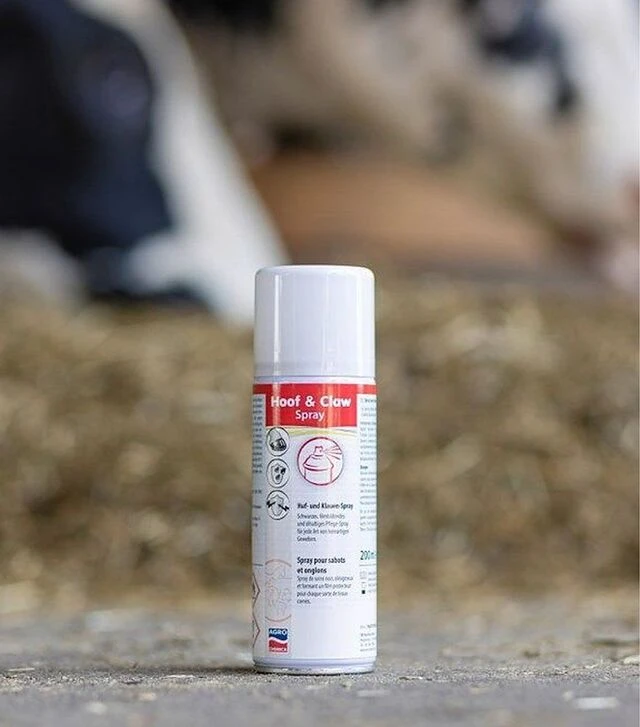 Спрей Kerbl Hoof and Claw Spray для ухода и защиты копыт, 200 мл