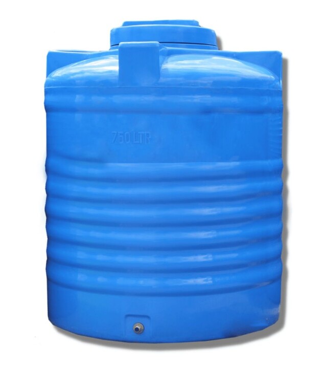 Емкость вертикальная Europlast 750 л, стандартная (14150)