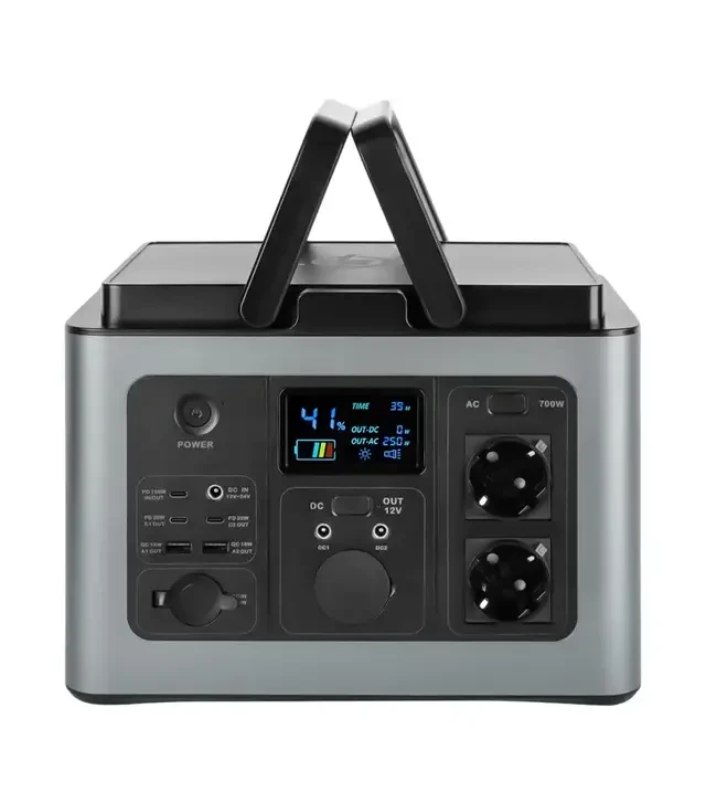 Зарядная станция LogicPower CHARGER MPPT 700 Pro, 0,7 кВт