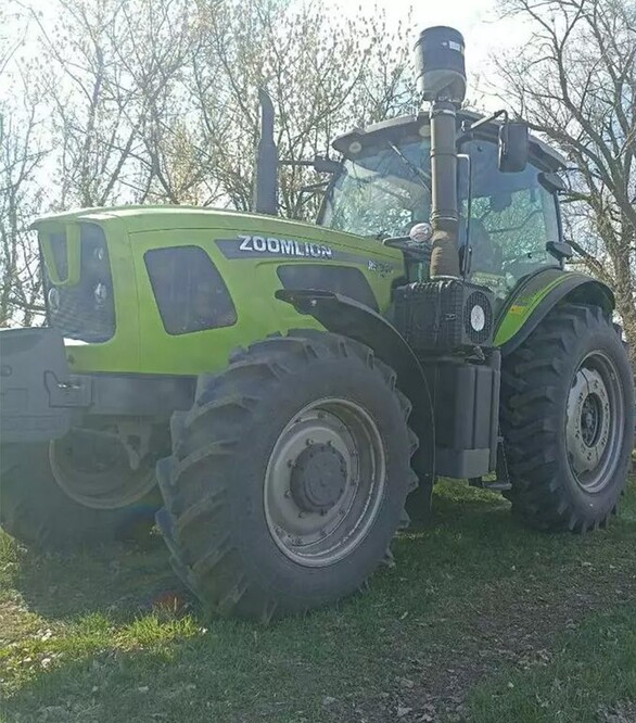 Трактор Zoomlion RS 1304