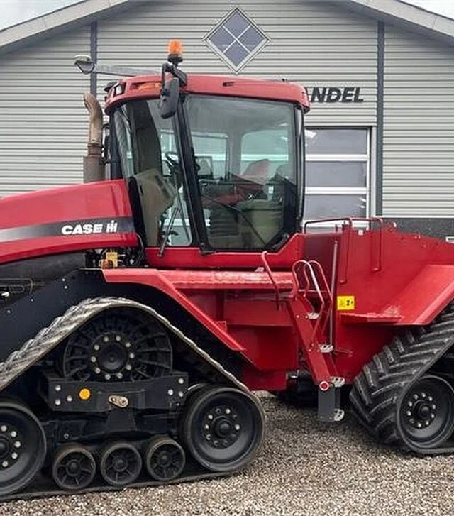 Гусеничный трактор Case IH STX 450 QuadTrac, 2003 г.в, 8 376 м/ч, б/у
