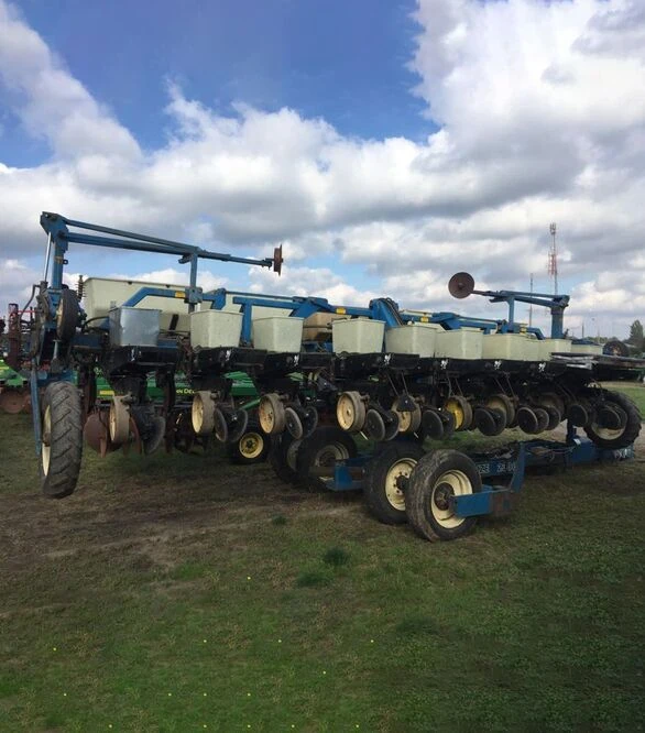 Сеялка механическая Kinze 2300, 2005 г.в, б/у