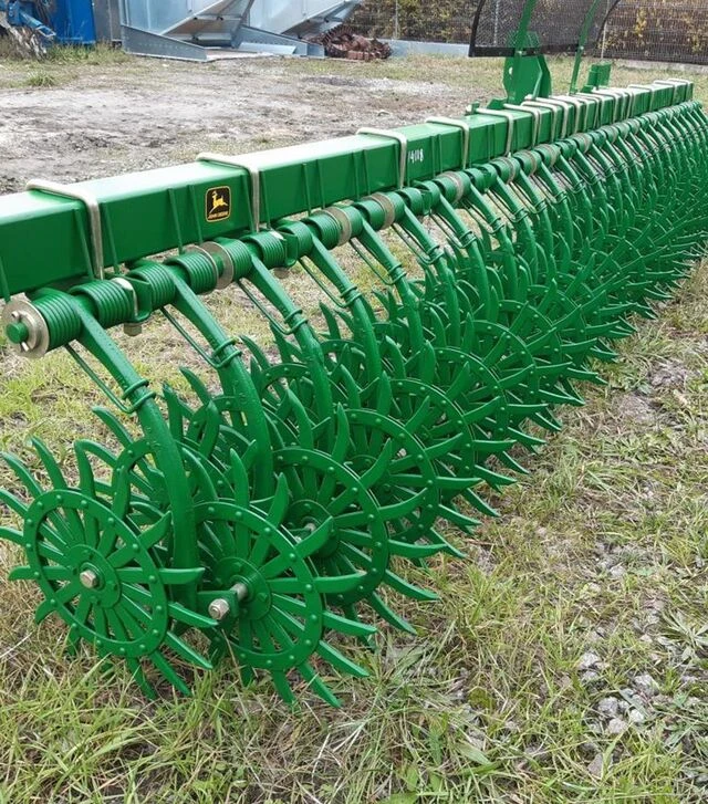 Борона ротаційна навісна John Deere 400, 4,5 м, б/в