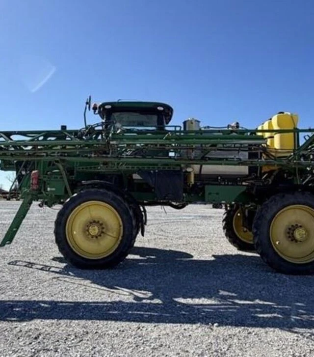Обприскувач самохідний John Deere R4038, 2017 р.в, б/в
