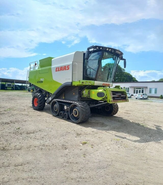 Зернозбиральний комбайн Claas Lexion 760 TT, б/в