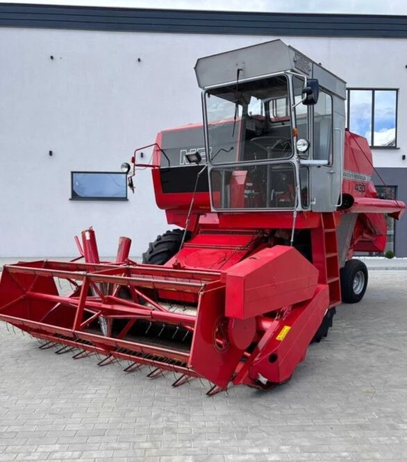 Зернозбиральний комбайн Massey Ferguson 430, б/в