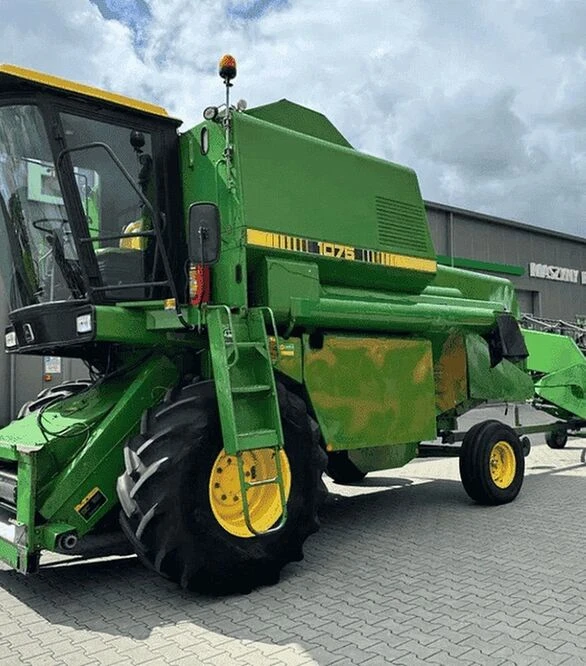 Зерноуборочный комбайн John Deere 1075, 1984 г.в, б/у