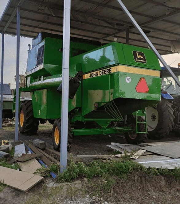 Зерноуборочный комбайн John Deere 1075, 1987 г.в, 5000 м/ч, б/у