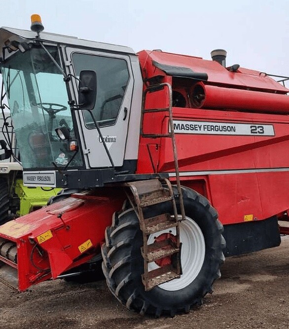 Зернозбиральний комбайн Massey Ferguson 23, 1997 р.в, 2377 м/год, б/в