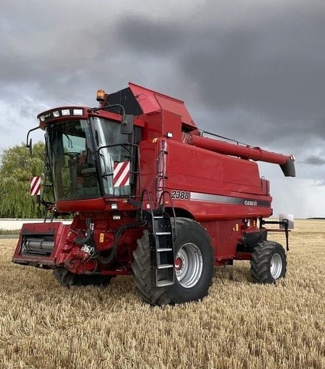 Зернозбиральний комбайн Case IH 2388, 2008 р.в, 2591 м/год, б/в