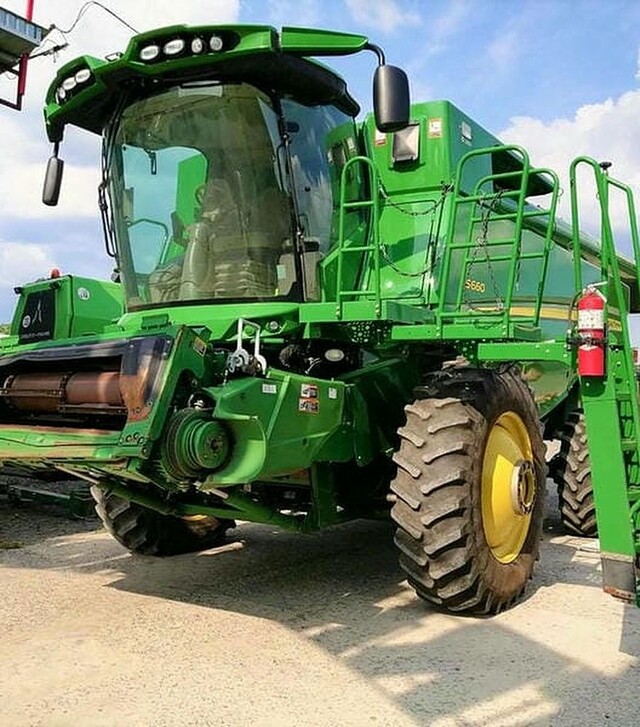 Зернозбиральний комбайн John Deere S660, 2012 р.в, 1683 м/год, б/в