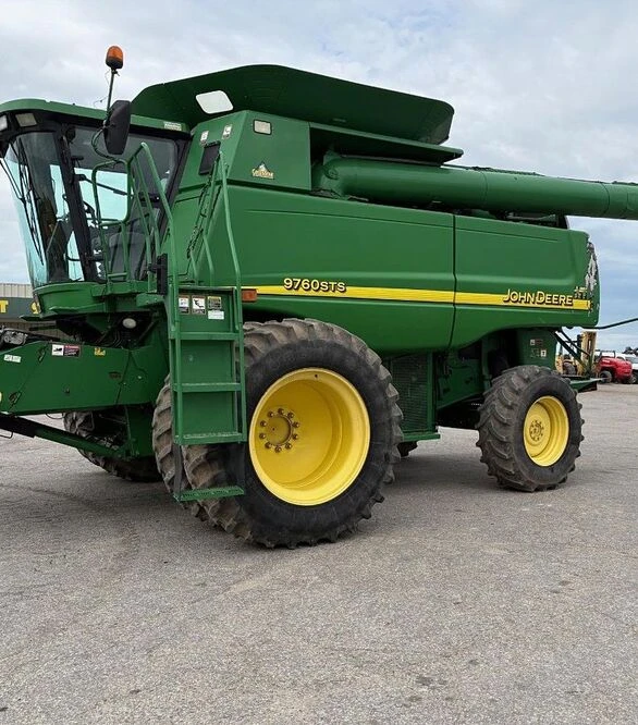 Зернозбиральний комбайн John Deere 9760 STS, 2004 р.в, 2702 м/год, б/в