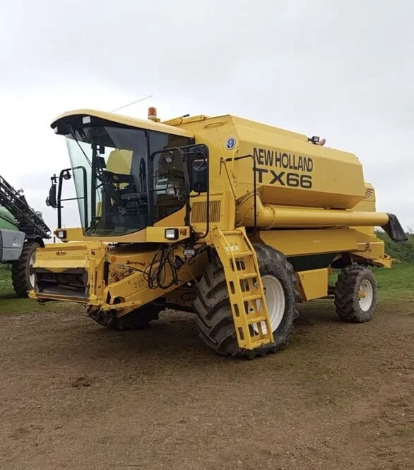 Зерноуборочный комбайн New Holland TX 66, 2003 г.в, 3700 м/ч, б/у