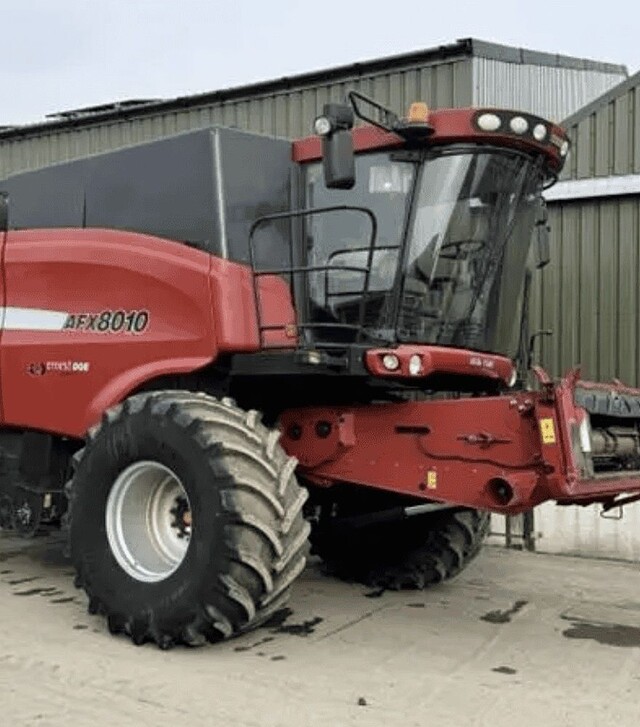 Зернозбиральний комбайн Case IH Axial Flow AFX 8010, 2005 р.в, 4107 м/год, б/в