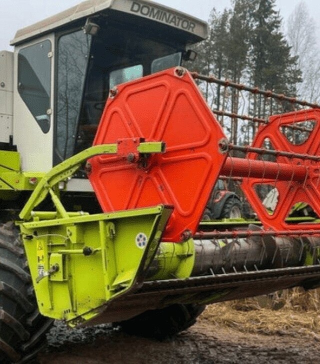 Зернозбиральний комбайн Claas Dominator 130, 2008 р.в, 1376 м/год, б/в
