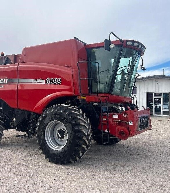 Зернозбиральний комбайн Case IH 6088, 2010 р.в, 2799 м/год, б/в