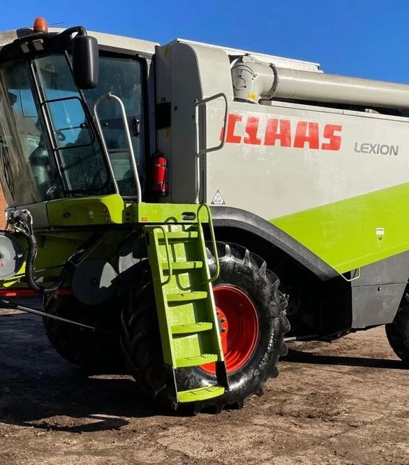 Зерноуборочный комбайн Claas Lexion 510, 2006 г.в, 2369 м/ч, б/у