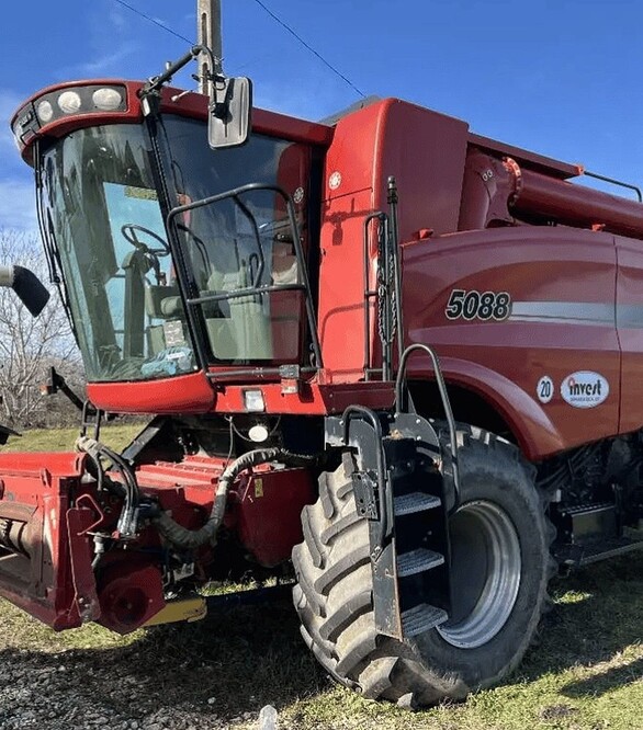 Зерноуборочный комбайн Case IH 5088, 2011 г.в, 4200 м/ч, б/у