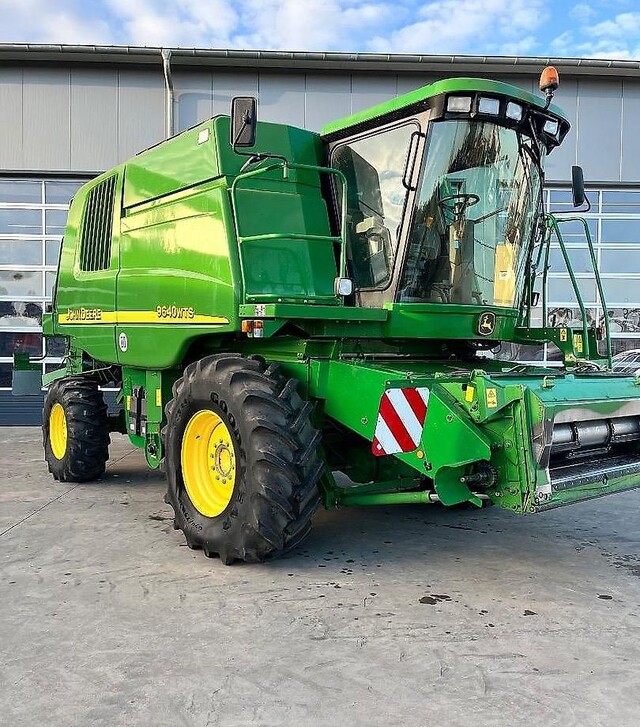 Зернозбиральний комбайн John Deere 9640 WTS, 2003 р.в, 4000 м/год, б/в