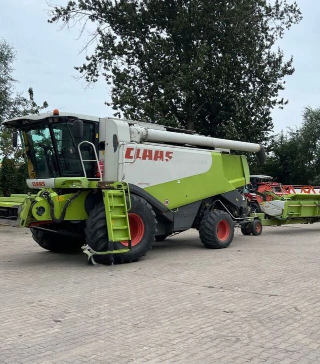 Зерноуборочный комбайн Claas Lexion 580, 2008 г.в, 4724 м/ч, б/у