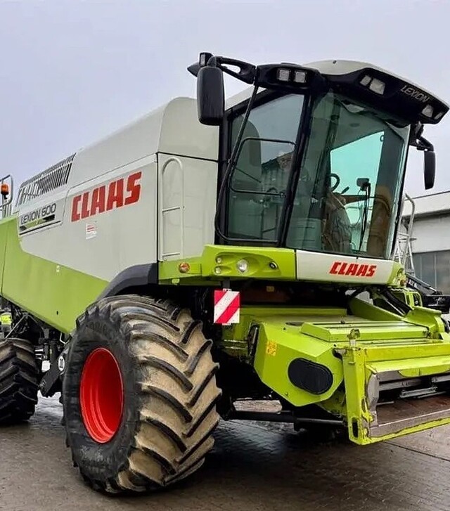Зернозбиральний комбайн Claas Lexion 600, 2009 р.в, 3917 м/год, б/в