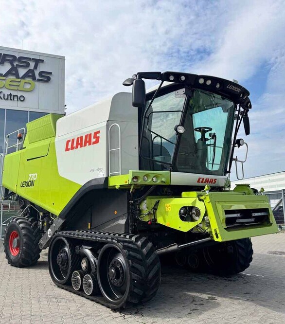 Зернозбиральний комбайн Claas Lexion 770TT, 2011 р.в, 5211 м/год, б/в