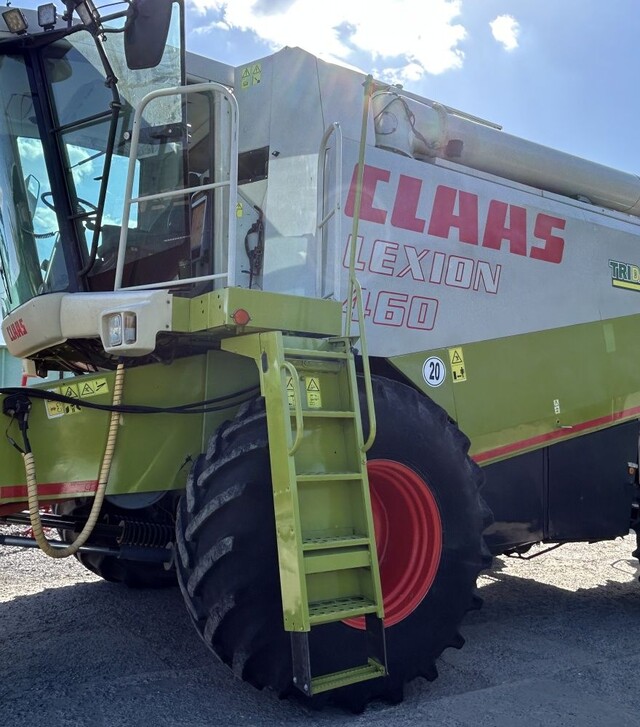 Зернозбиральний комбайн Claas Lexion 460 Redline, 2001 р.в, 4043 м/год, б/в