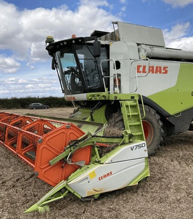 Зернозбиральний комбайн Claas Lexion 650, 2012 р.в, 2634 м/год, б/в