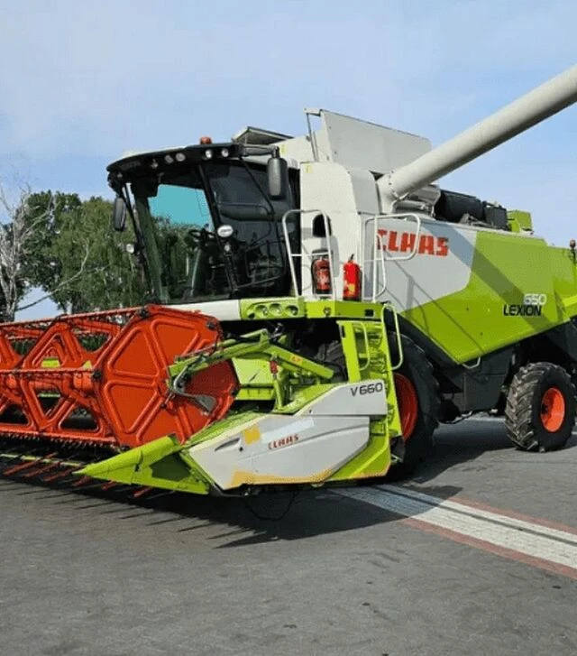 Зернозбиральний комбайн Claas Lexion 650, 2011 р.в, 3030 м/год, б/в