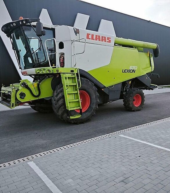 Зернозбиральний комбайн Claas Lexion 670, 2014 р.в, 3657 м/год, б/в