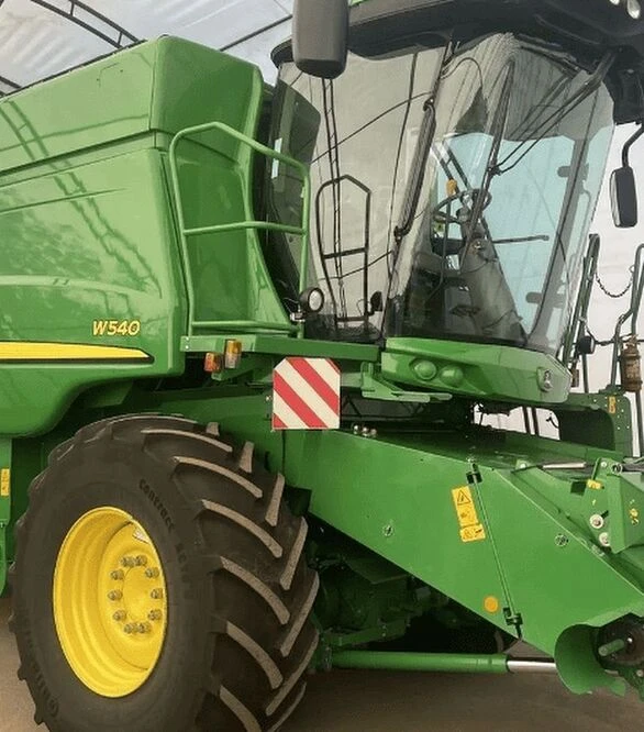 Зерноуборочный комбайн John Deere W540, 2013 г.в, 1795 м/ч, б/у