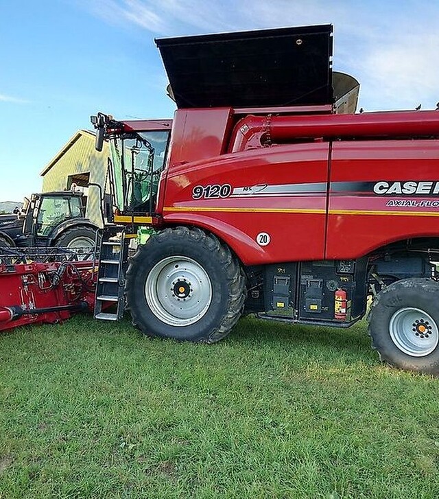 Зерноуборочный комбайн Case IH Axial flow 9120, 2010 г.в, 2300 м/ч, б/у