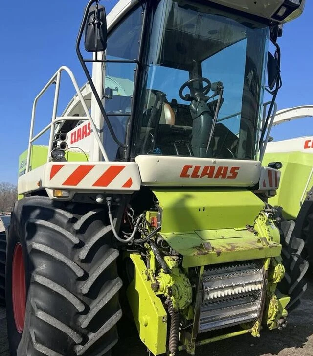 Кормоуборочный комбайн Claas Jaguar 870, 2007 г.в, 6330 м/ч + жатка ORBIS 600, б/у