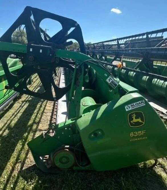 Жниварка зернова John Deere 635F Hydra-Flex, 10,5 м, 2005 р.в, б/в