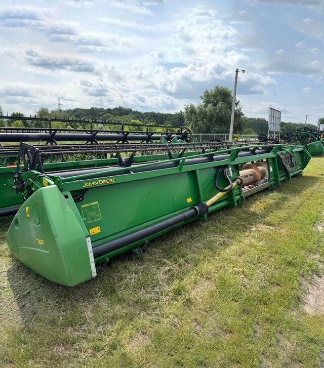 Жатка зерновая John Deere 630R, 2014 г.в, б/у