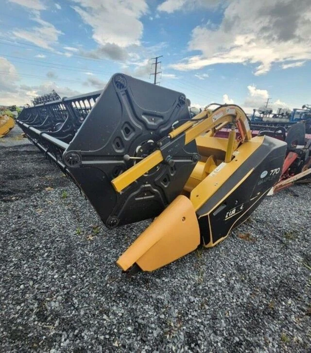 Жниварка зернова Claas Maxflex 770, 2016 р.в, б/в