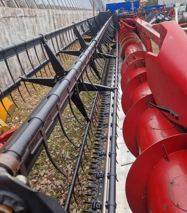 Жниварка зернова Case IH 3020, 35ft, 2011 р.в, б/в
