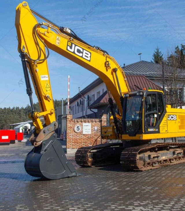 Экскаватор гусеничный JCB 220X LC, 2021 г.в., 2353 м/ч, б/у (5436)
